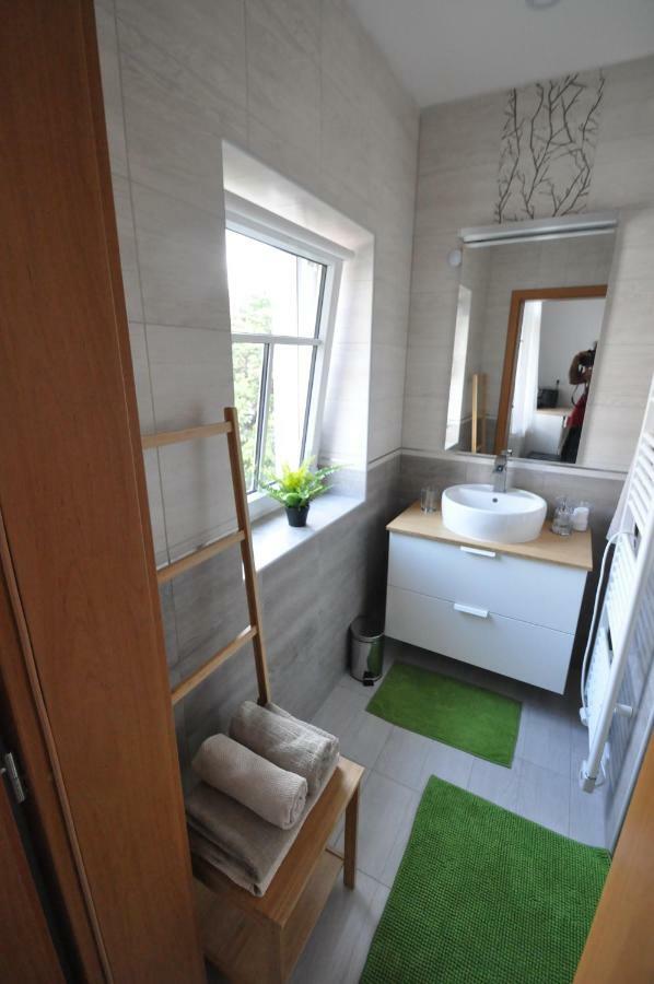 Jirina Appartments Prag Exteriör bild